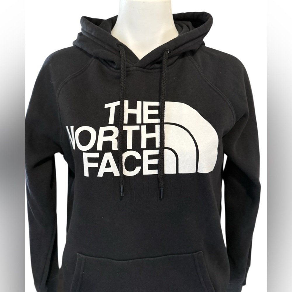 North Face Hoodie, Womens Sz S, pullover, hood with toggles, pouch - Picture 2 of 7